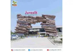 Feel the Freeze and Fun at Delhi’s Ice Park Feel the Freeze and Fun at Delhi’s Ice Park