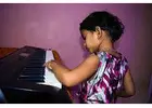 Simple Piano Training for Children with Big Dreams